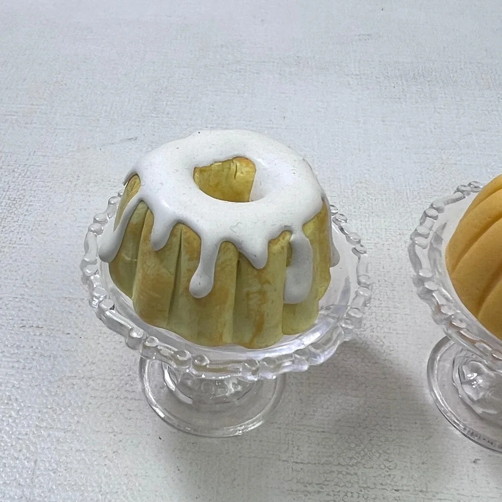 Handmade Miniature Bundt Cakes Clear Pedestal Stands 4 Piece Set Bakery Decor